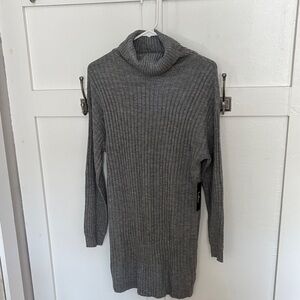 NWT Lulu’s sweater dress